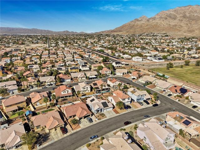 6566 Aurora Dawn Drive, Las Vegas, NV 89142