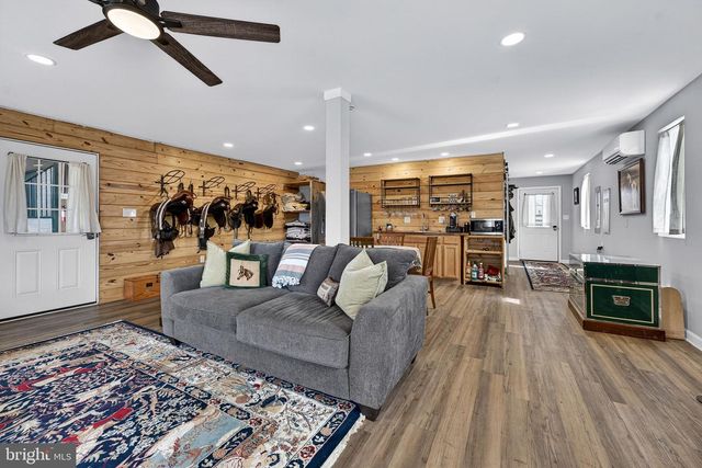 6478 LAUREL HILL LN, Rixeyville, VA 22737