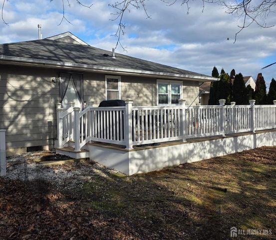 16 Hare Bell Hollow, Toms River, NJ 08755