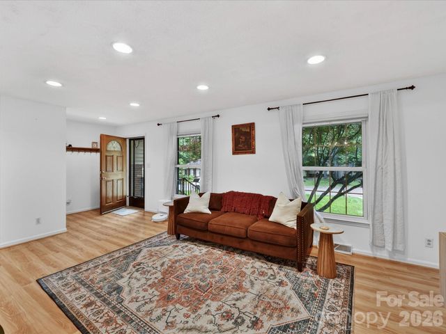 119 Cliffwood Circle, Mooresville, NC 28115