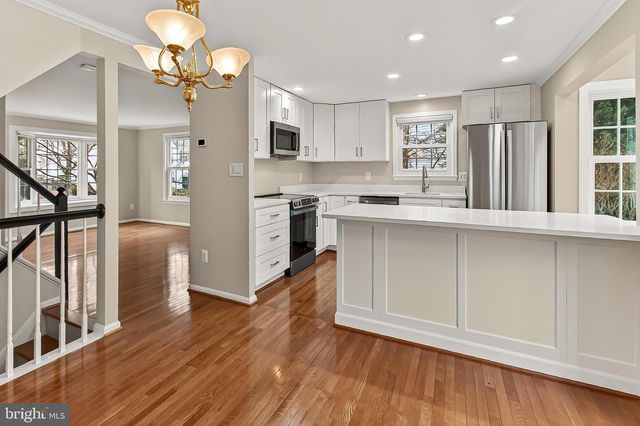 13855 LAURA RATCLIFF CT, Centreville, VA 20121