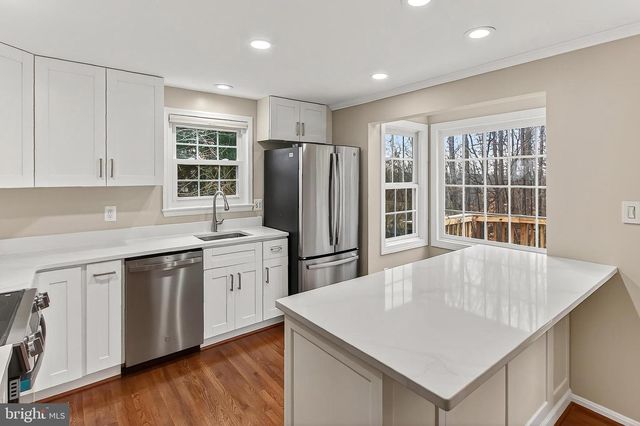 13855 LAURA RATCLIFF CT, Centreville, VA 20121