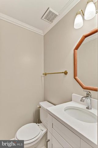 13855 LAURA RATCLIFF CT, Centreville, VA 20121