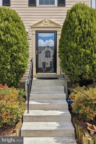 13855 LAURA RATCLIFF CT, Centreville, VA 20121