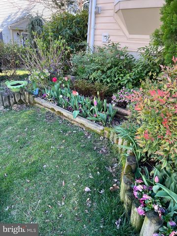 13855 LAURA RATCLIFF CT, Centreville, VA 20121