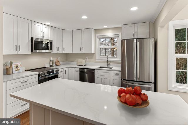 13855 LAURA RATCLIFF CT, Centreville, VA 20121