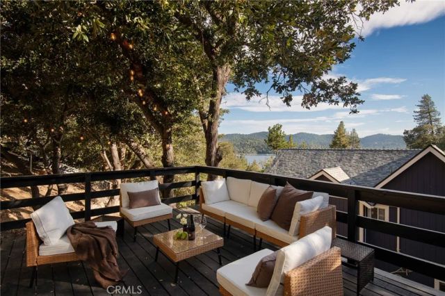 28824 Zion Drive, Lake Arrowhead, CA 92352