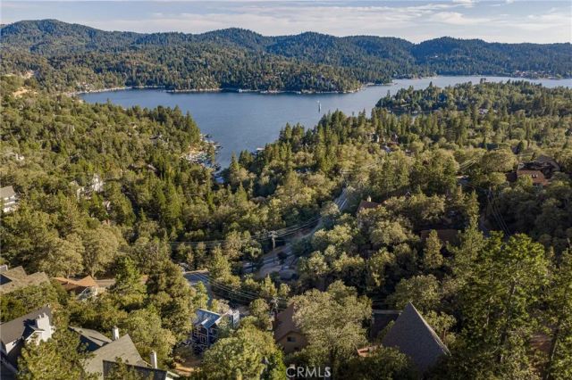 28824 Zion Drive, Lake Arrowhead, CA 92352