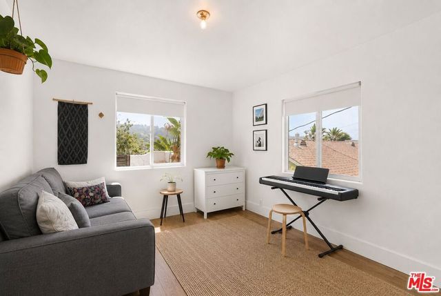 4121 Shelburn Court, Los Angeles, CA 90065