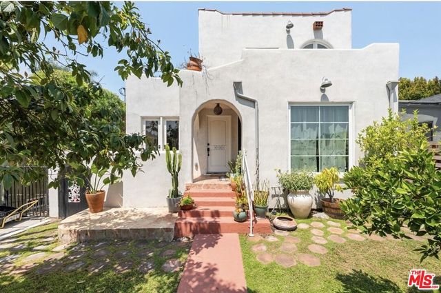 4121 Shelburn Court, Los Angeles, CA 90065