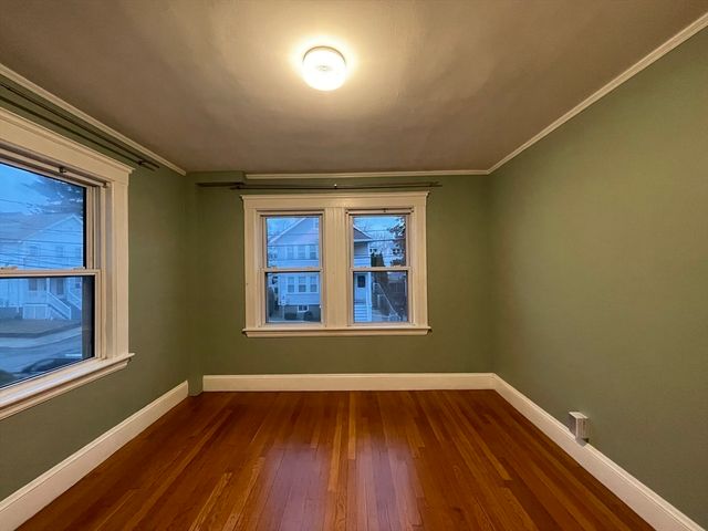 22 Cresthill Rd 22, Boston, MA 02135