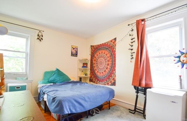 22 Cresthill Rd 22, Boston, MA 02135