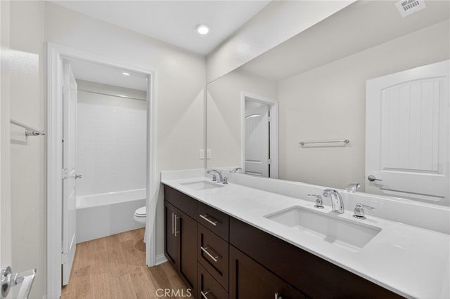 694 Dahlia, San Jacinto, CA 92583