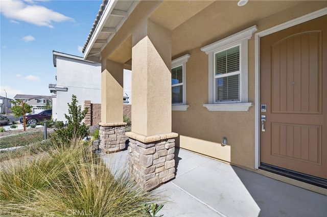 694 Dahlia, San Jacinto, CA 92583