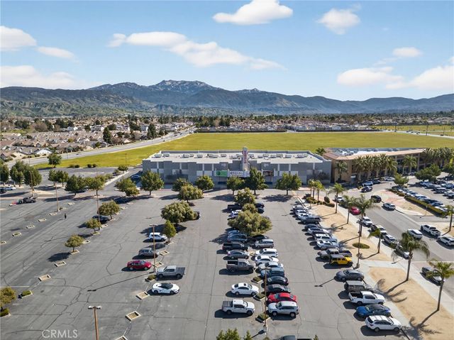 694 Dahlia, San Jacinto, CA 92583