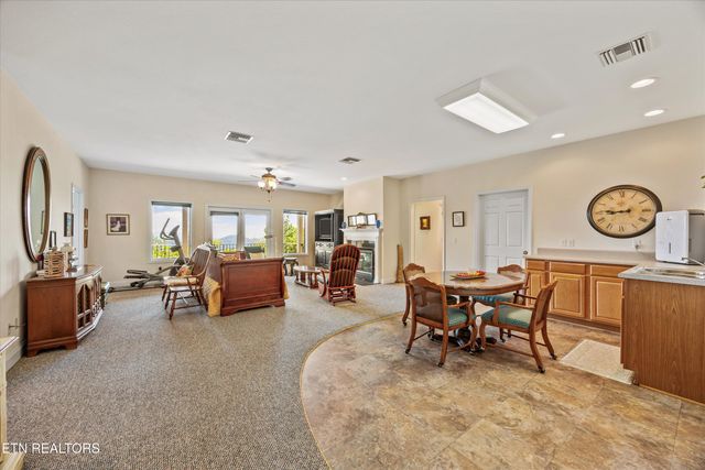 330 Laurel Mtn Rd, Madisonville, TN 37354