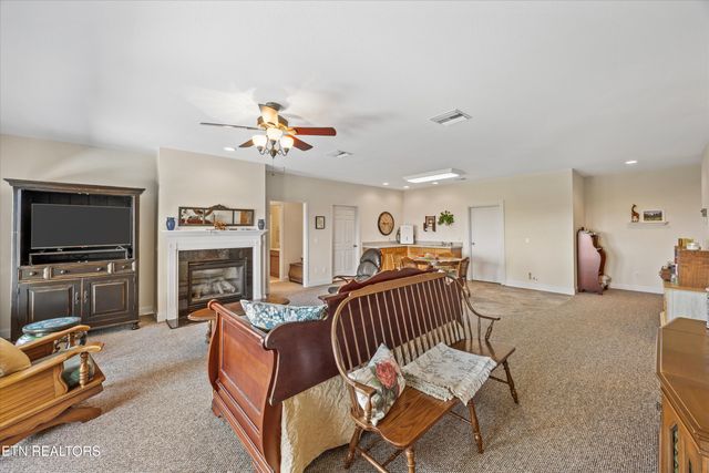 330 Laurel Mtn Rd, Madisonville, TN 37354