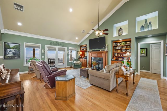 330 Laurel Mtn Rd, Madisonville, TN 37354