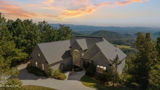 330 Laurel Mtn Rd, Madisonville, TN 37354