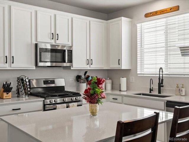 9784 Ceylon Street, Commerce City, CO 80022