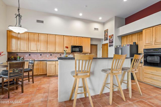 3250 W Placita Lechuzita, Tucson, AZ 85742