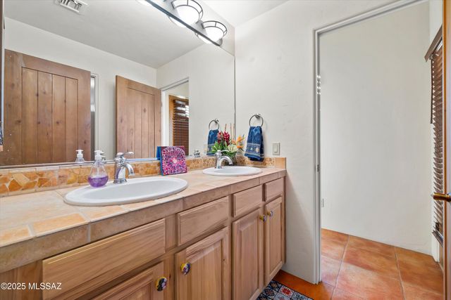 3250 W Placita Lechuzita, Tucson, AZ 85742