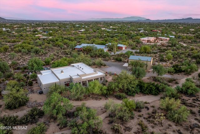 3250 W Placita Lechuzita, Tucson, AZ 85742