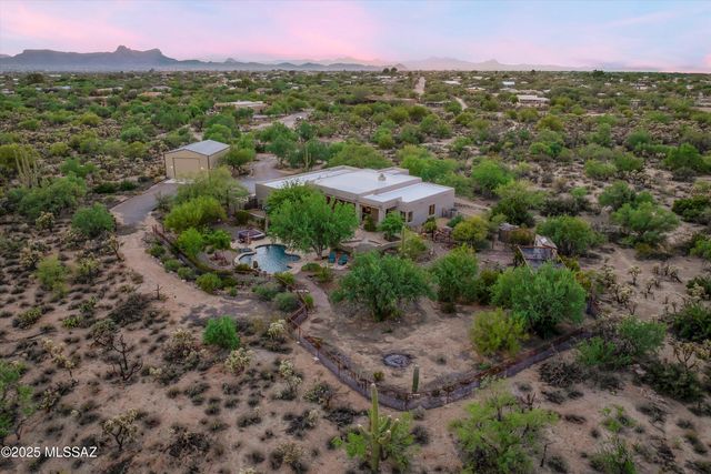 3250 W Placita Lechuzita, Tucson, AZ 85742