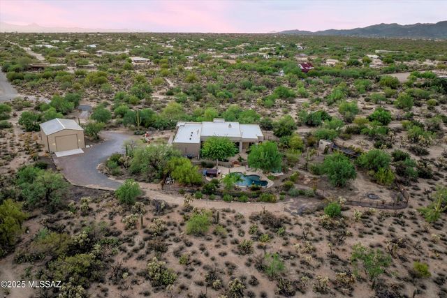 3250 W Placita Lechuzita, Tucson, AZ 85742