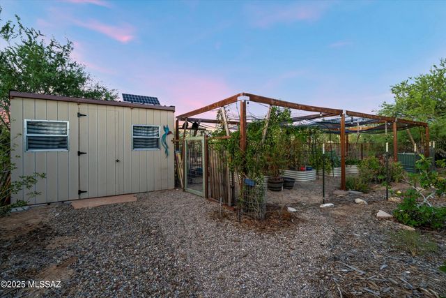 3250 W Placita Lechuzita, Tucson, AZ 85742