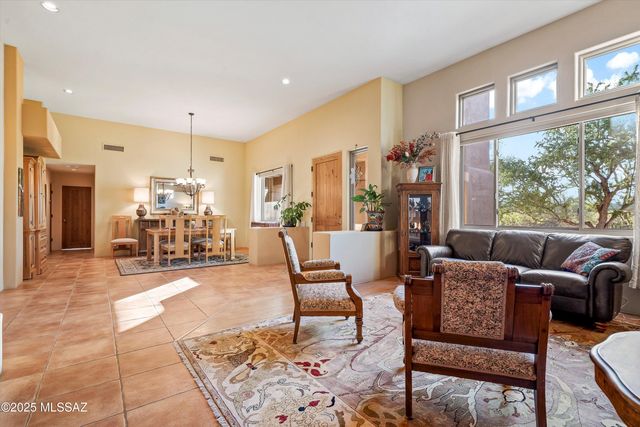 3250 W Placita Lechuzita, Tucson, AZ 85742