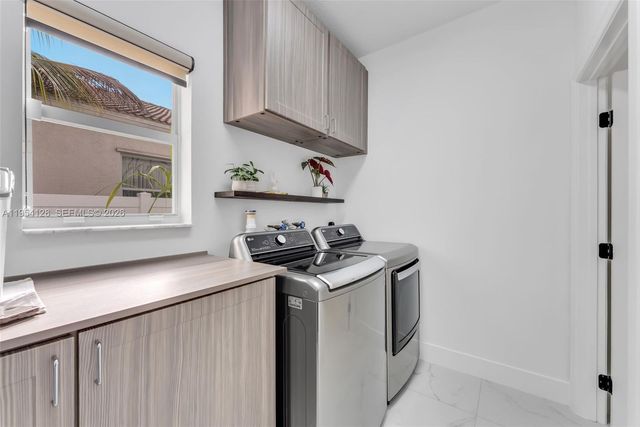 5262 SW 158th Ave, Miramar, FL 33027