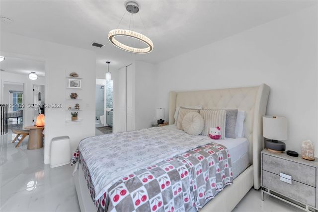 5262 SW 158th Ave, Miramar, FL 33027