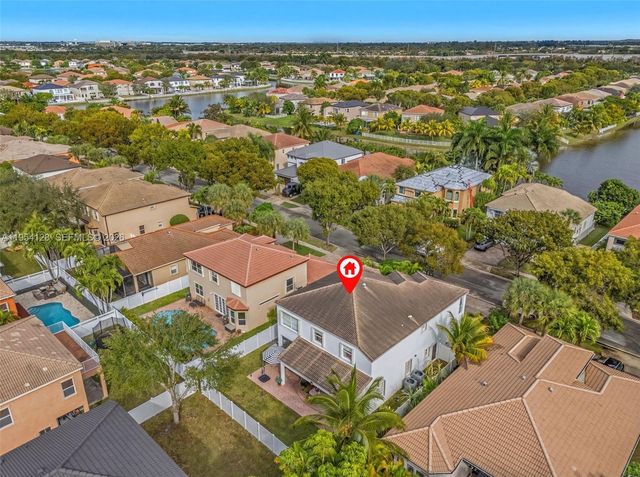 5262 SW 158th Ave, Miramar, FL 33027