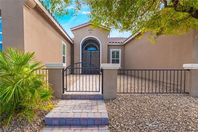 9729 Rock Partridge Court, Las Vegas, NV 89149