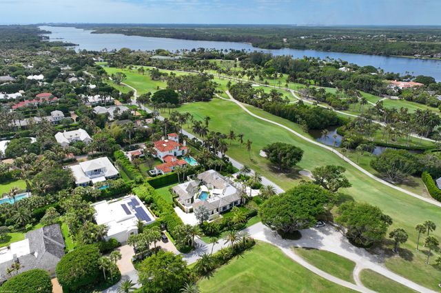 55 Links Road, Jupiter Island, FL 33455