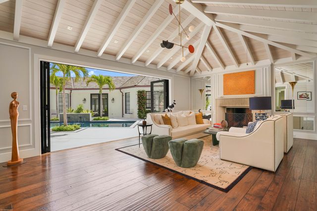 55 Links Road, Jupiter Island, FL 33455