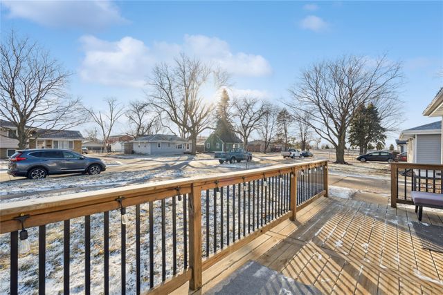 118 SW Arlan Drive, Ankeny, IA 50023