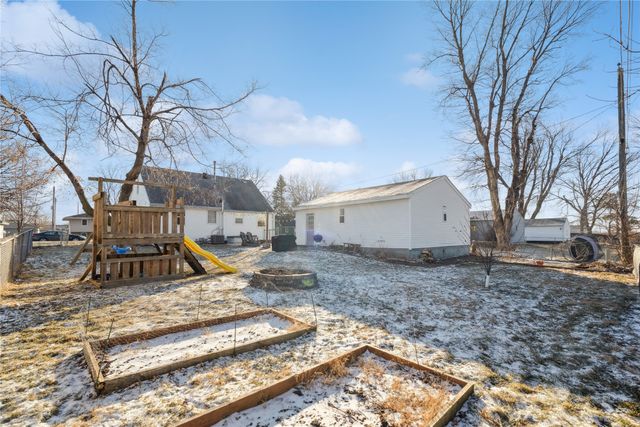 118 SW Arlan Drive, Ankeny, IA 50023