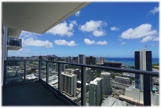 1500 Rycroft Street 3918R, Honolulu, HI 96814