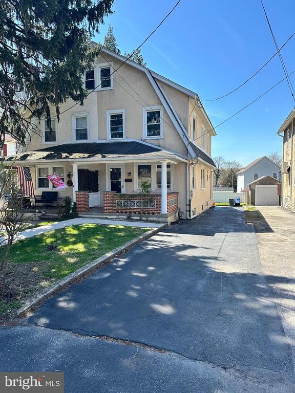 114 CONESTOGA RD, Wayne, PA 19087