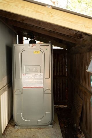 1 Oldfield Drive, Kingston, MA 02364