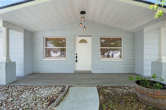 1415 BRIXTON LANE, Holiday, FL 34691