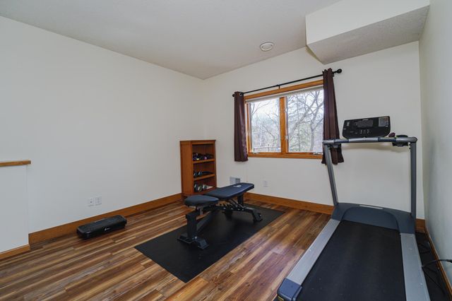 20881 Lake Ridge Drive, Prior Lake, MN 55372