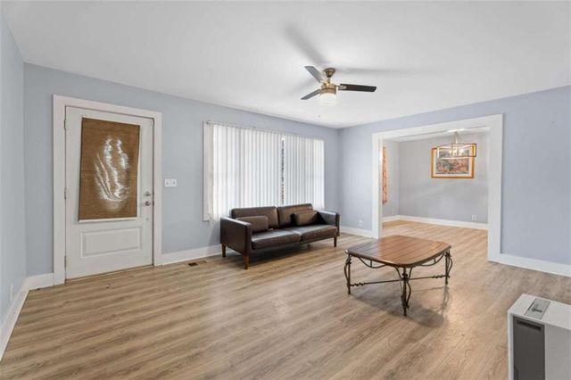 1621 N Columbia Place N, Decatur, GA 30032