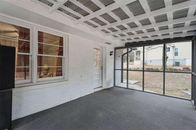 1621 N Columbia Place N, Decatur, GA 30032