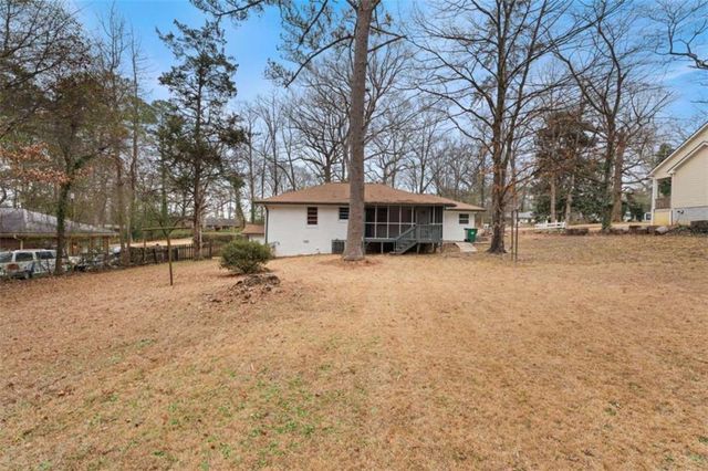 1621 N Columbia Place N, Decatur, GA 30032