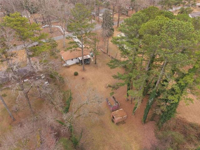 1621 N Columbia Place N, Decatur, GA 30032