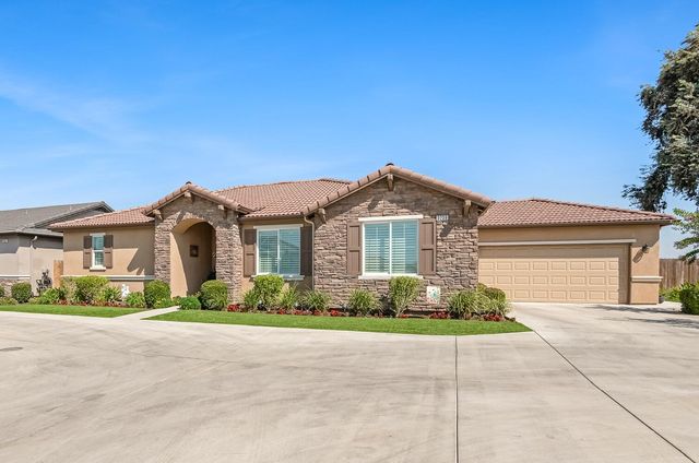 3238 N Rova Court, Visalia, CA 93291