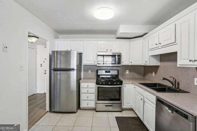 2925 Pharr Court NW 316, Atlanta, GA 30305